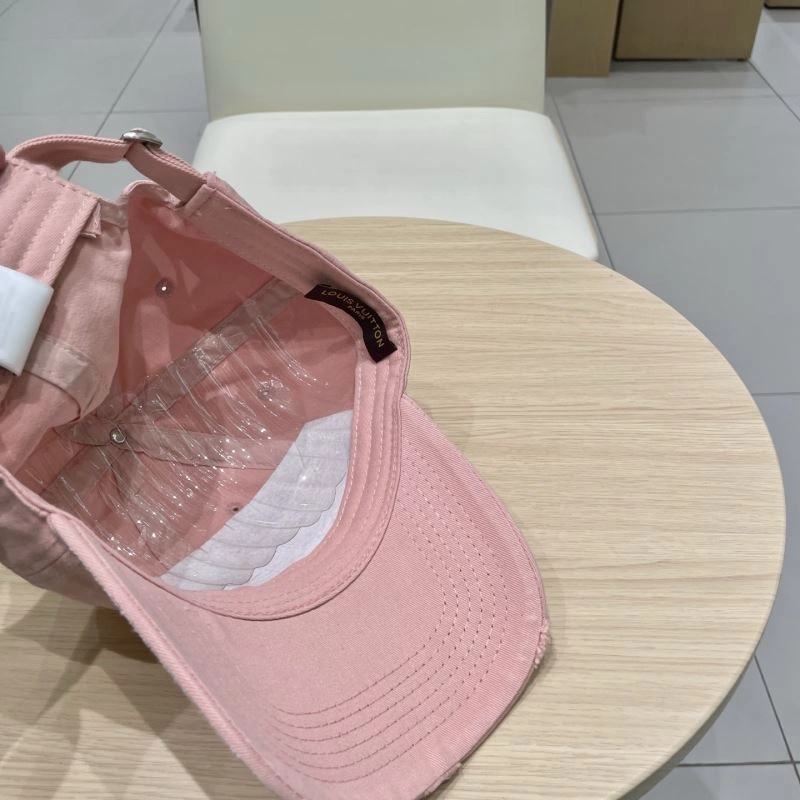 Colorful Louis Vuitton Caps 258254