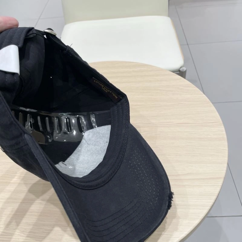 Louis Vuitton Caps Stretchable 258257