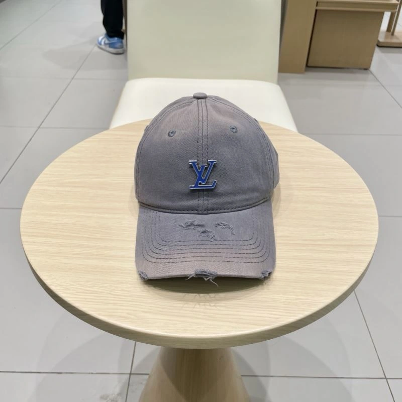 Fashionable Louis Vuitton Caps 258245
