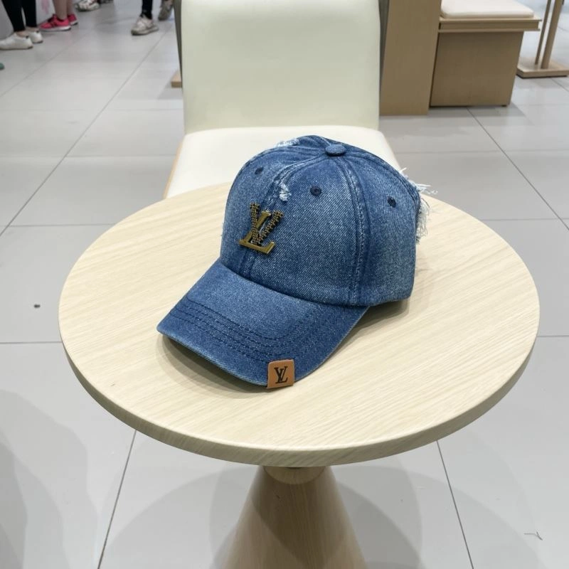 Stylish Louis Vuitton Caps 258235