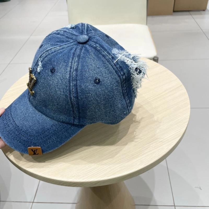 Stylish Louis Vuitton Caps 258235