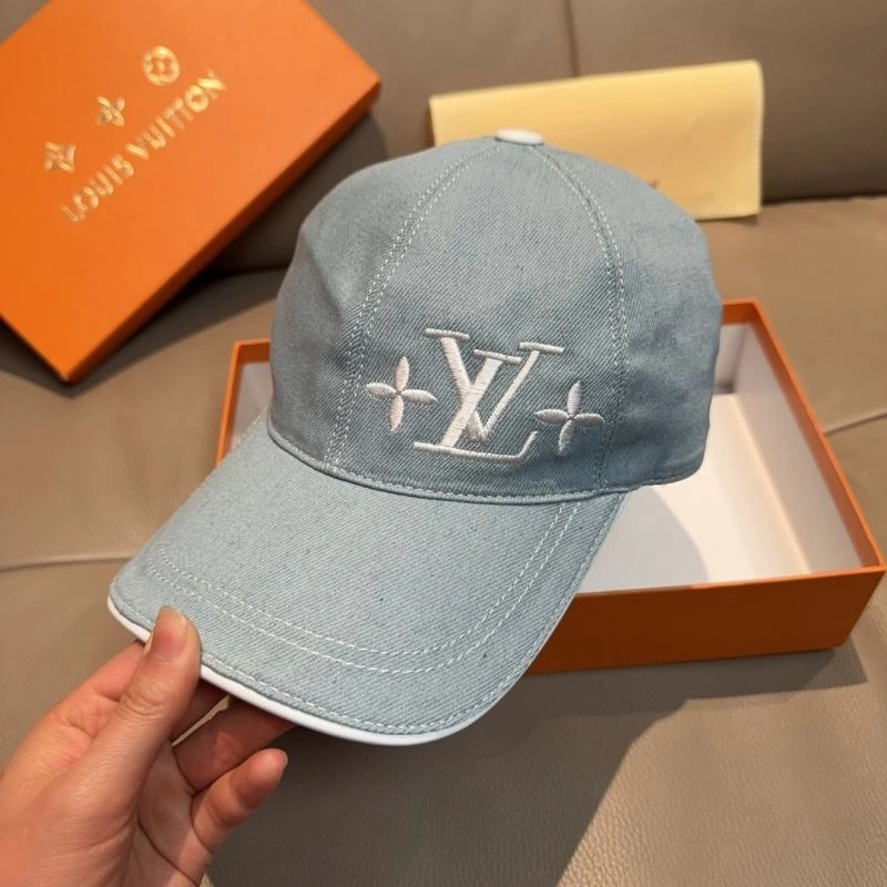 EyeCatching Louis Vuitton Caps 258231