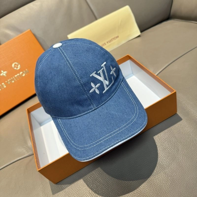 Louis Vuitton Caps Supportive 258230