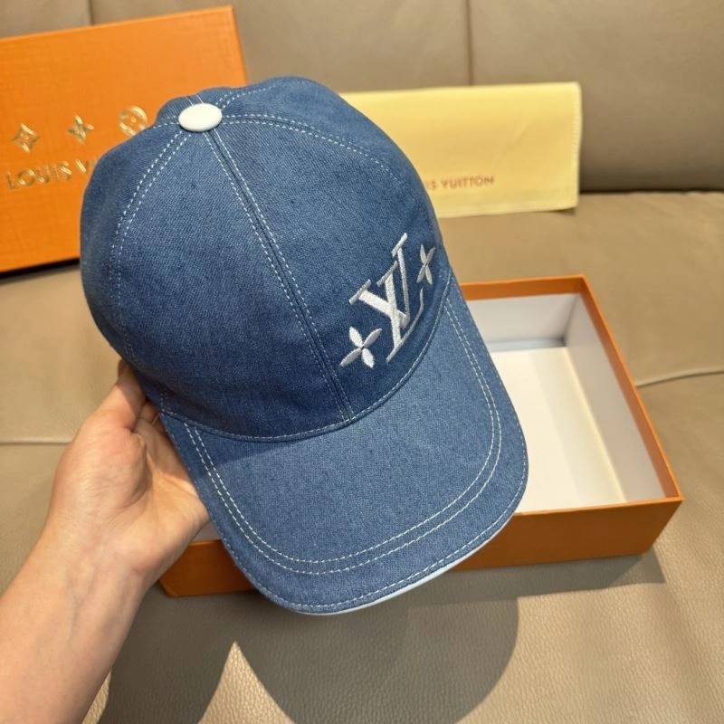 Louis Vuitton Caps Supportive 258230