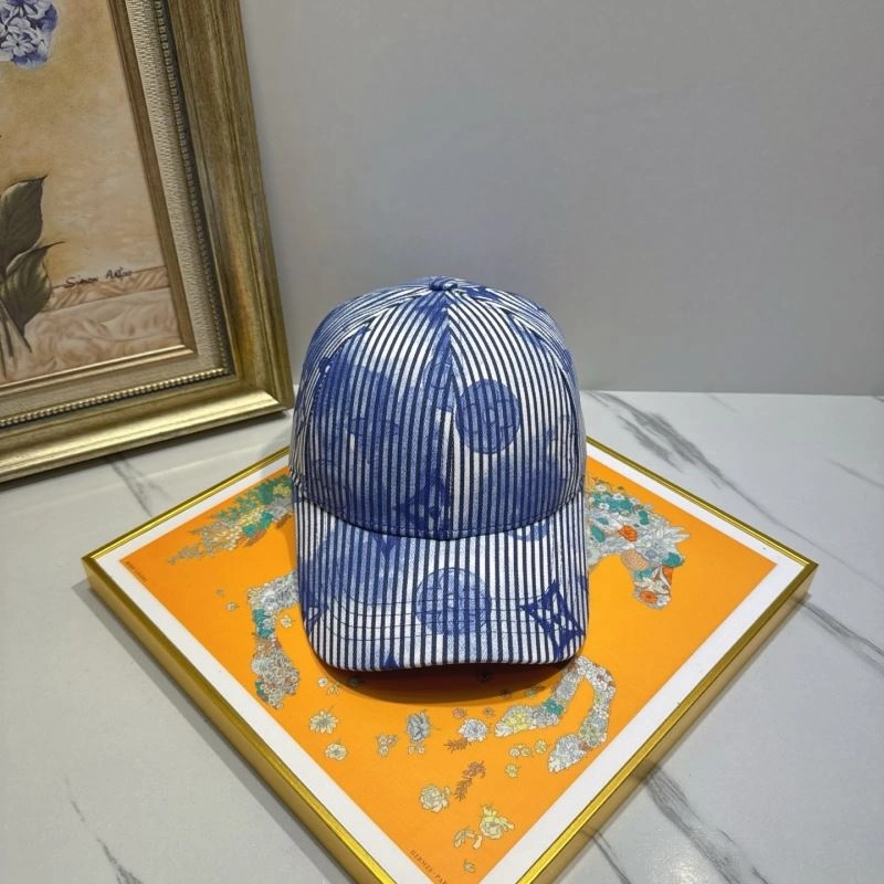 Louis Vuitton Caps Youthful 258204