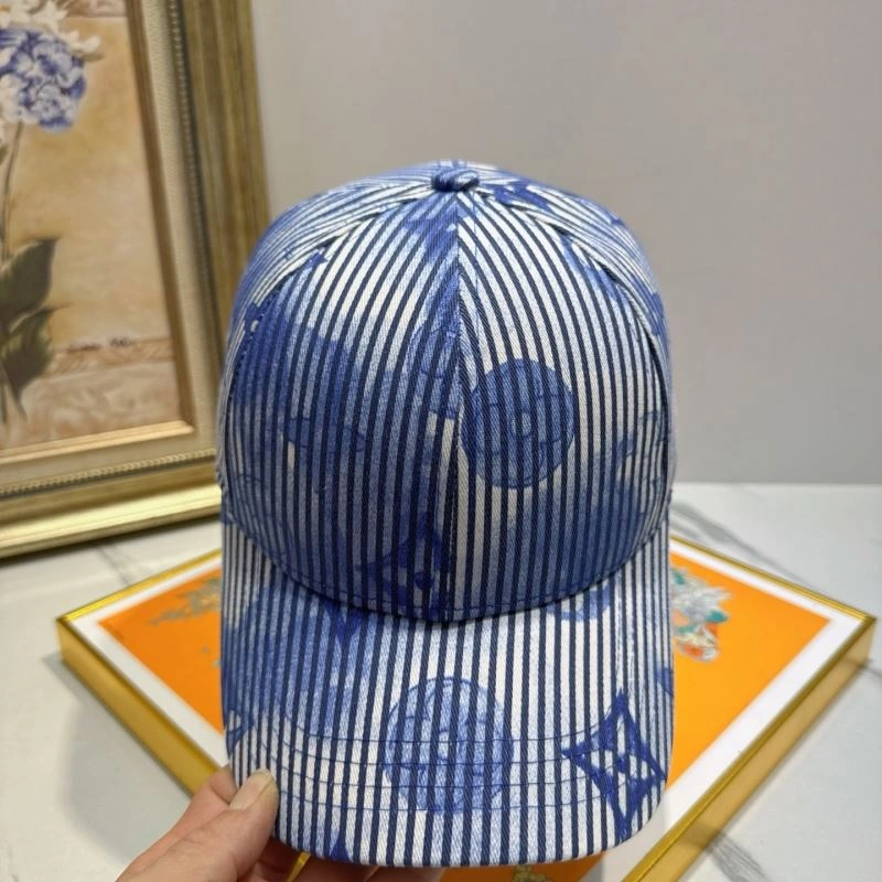 Louis Vuitton Caps Youthful 258204
