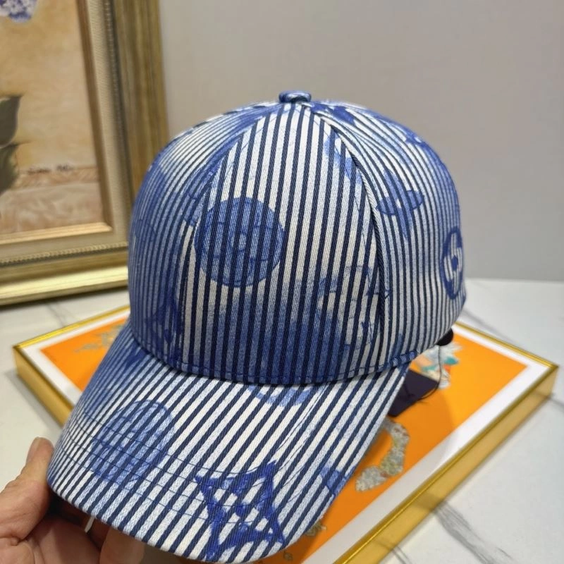Louis Vuitton Caps Youthful 258204