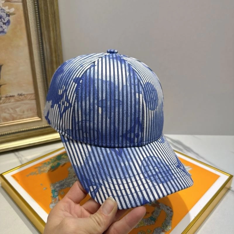 Louis Vuitton Caps Youthful 258204