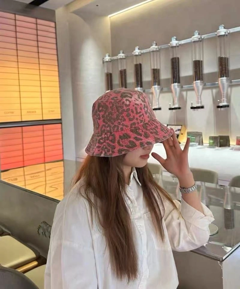 Louis Vuitton Caps FashionForward 258220
