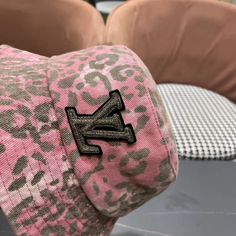 Louis Vuitton Caps FashionForward 258220
