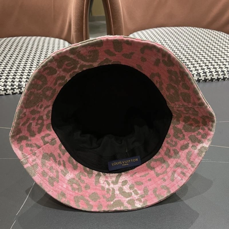 Louis Vuitton Caps FashionForward 258220