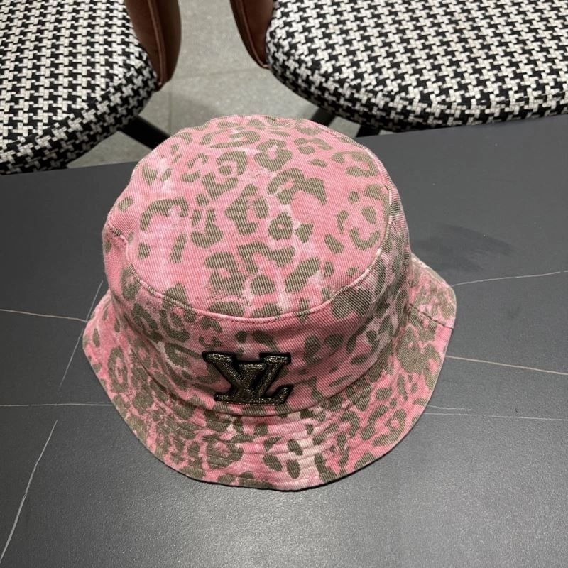 Louis Vuitton Caps FashionForward 258220