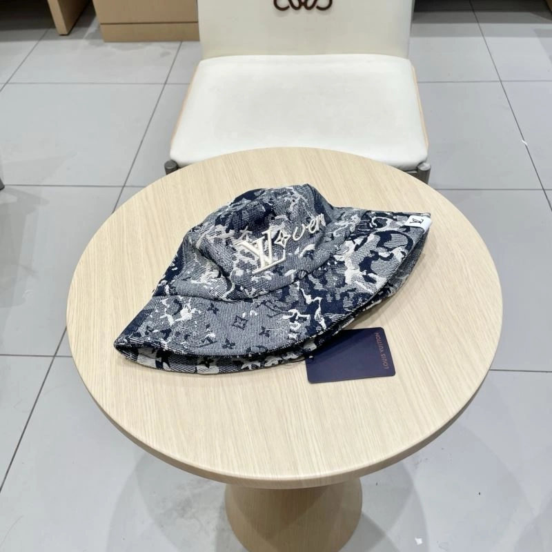 WaterResistant Louis Vuitton Caps 258200