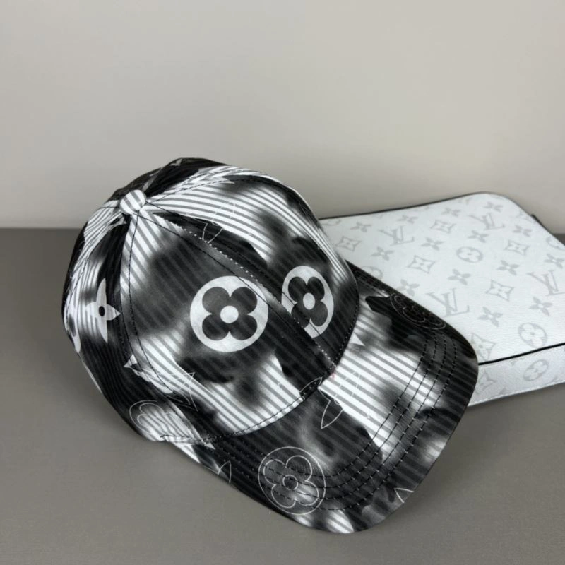 Louis Vuitton Caps Supportive 258215