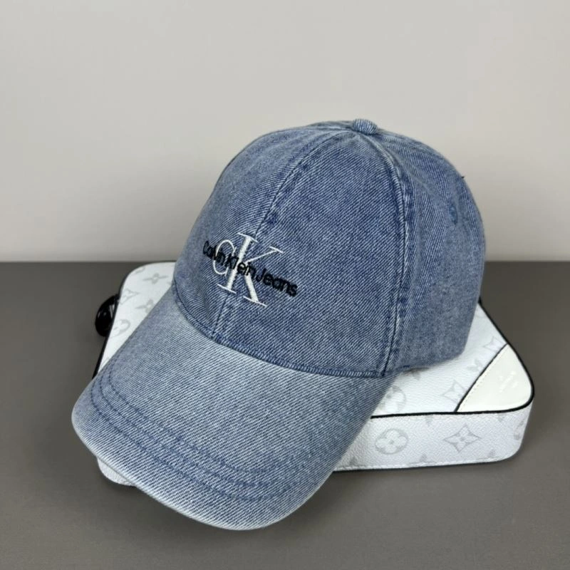 Stylish Louis Vuitton Caps 258207