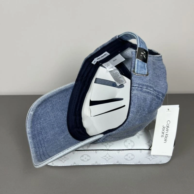 Stylish Louis Vuitton Caps 258207