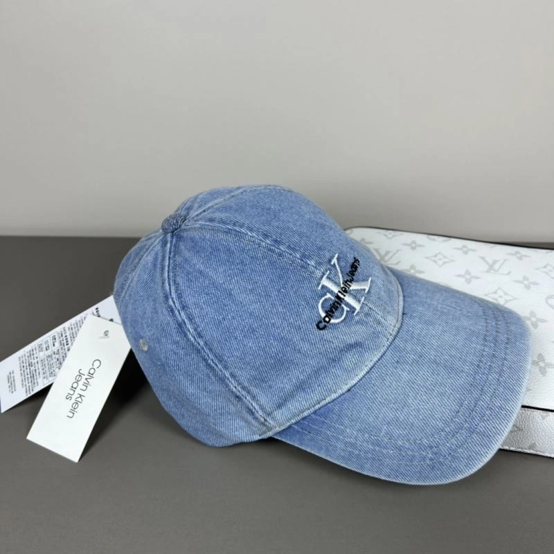 Elegant Louis Vuitton Caps 258213