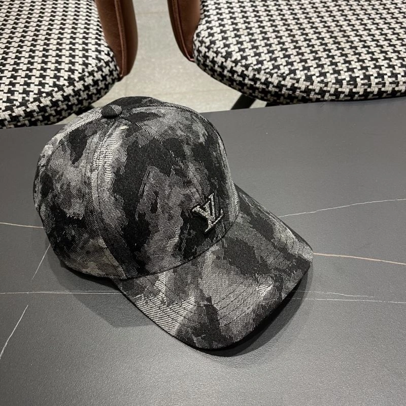 Lightweight Louis Vuitton Caps 258228