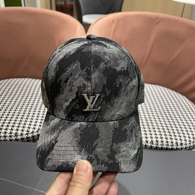 Lightweight Louis Vuitton Caps 258228