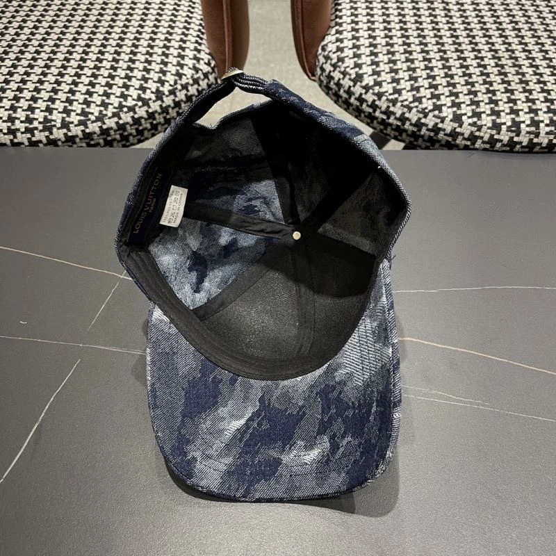 Louis Vuitton Caps Effortless 258216