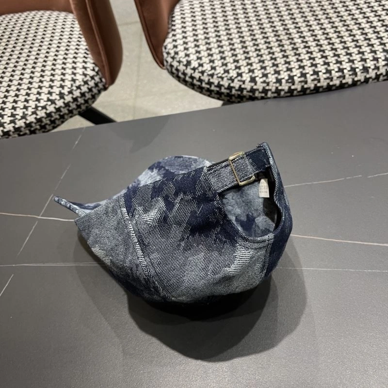 Louis Vuitton Caps Effortless 258216