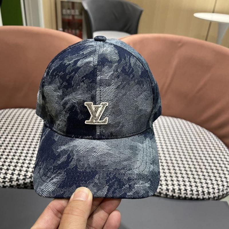 Louis Vuitton Caps Effortless 258216