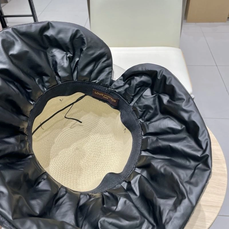 Durable Louis Vuitton Caps 258202