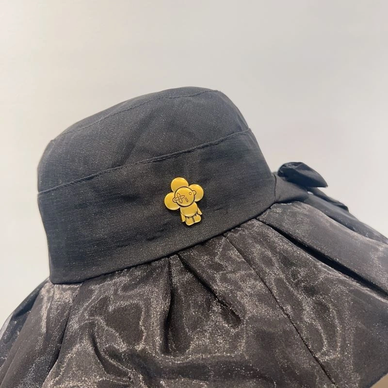 Modern Louis Vuitton Caps 258197