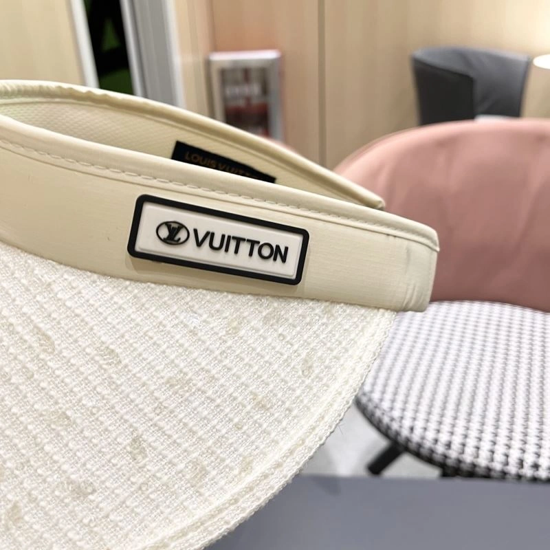 Cozy Louis Vuitton Caps 258195