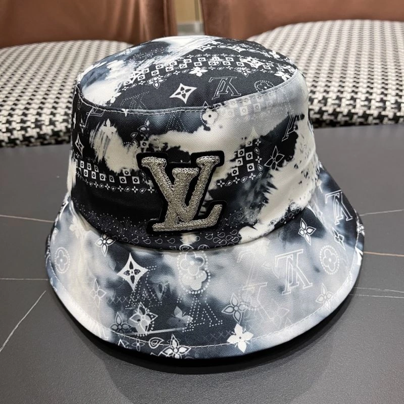 EyeCatching Louis Vuitton Caps 258190