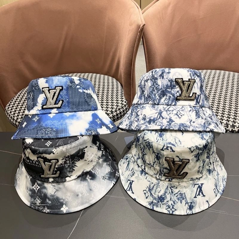 EyeCatching Louis Vuitton Caps 258190