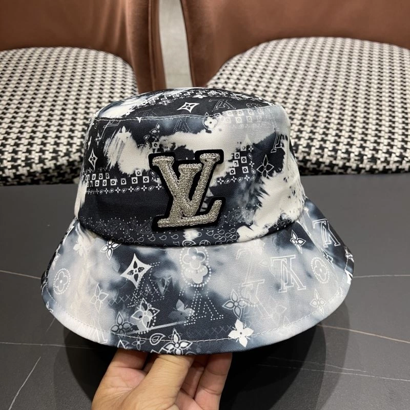 EyeCatching Louis Vuitton Caps 258190
