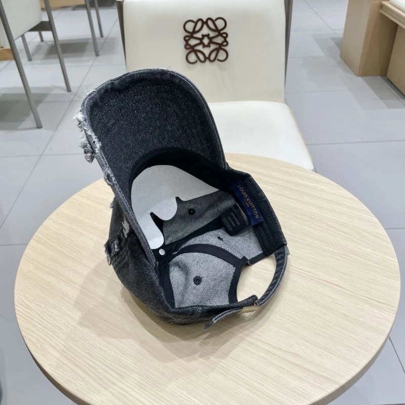 Durable Louis Vuitton Caps 258159