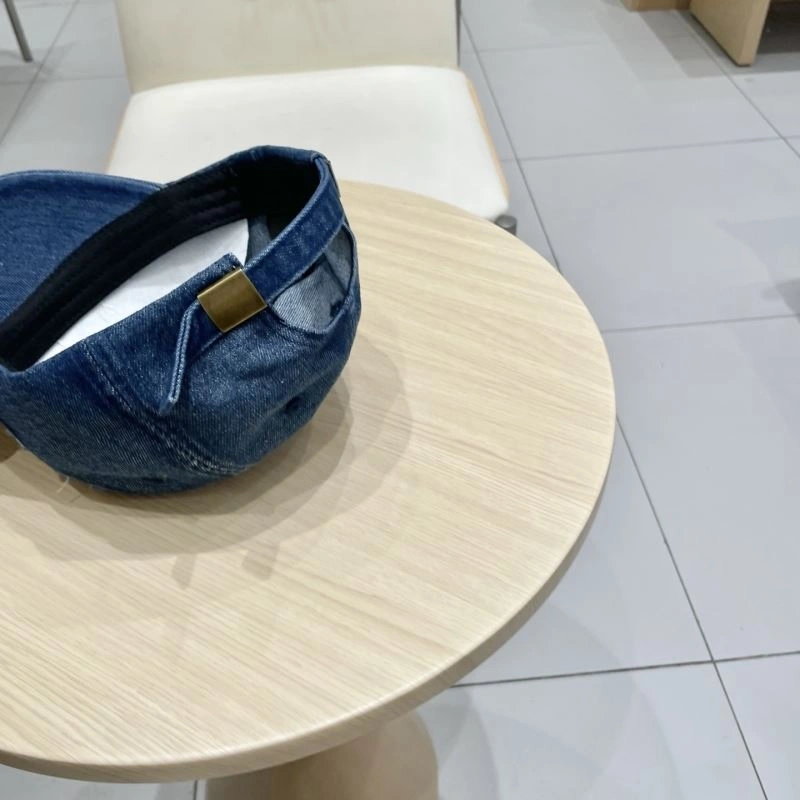 Stretchable Louis Vuitton Caps 258164