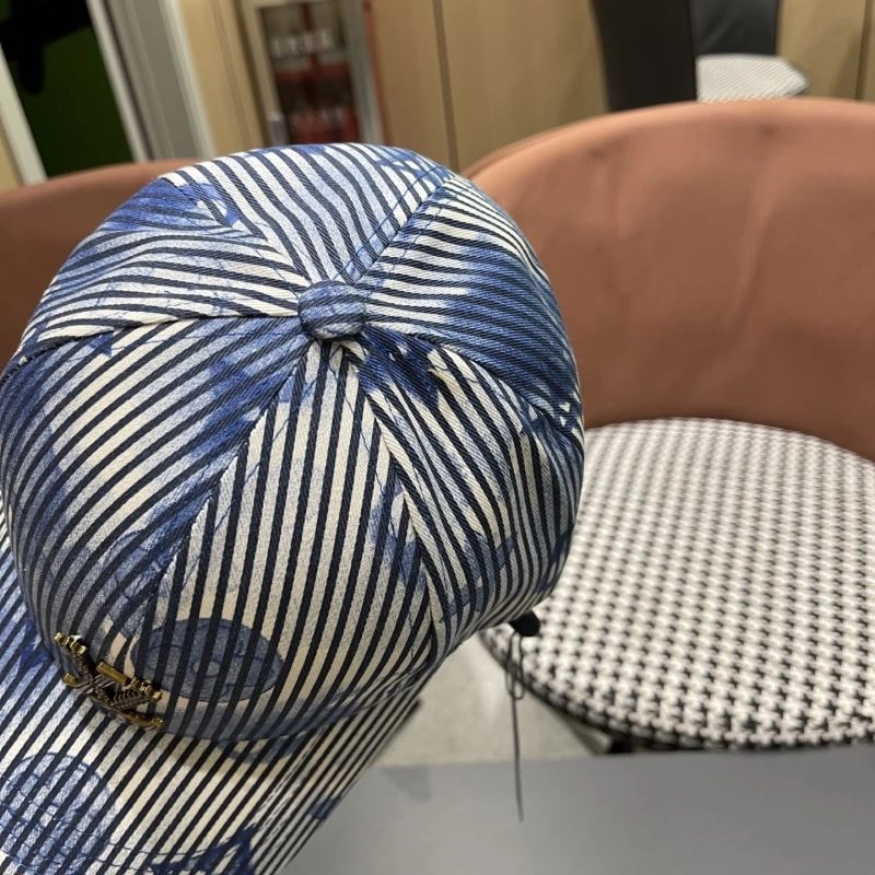 Durable Louis Vuitton Caps 258174