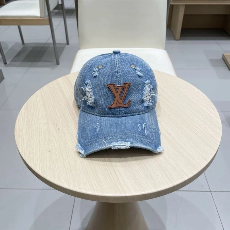 Louis Vuitton Caps EyeCatching 258168
