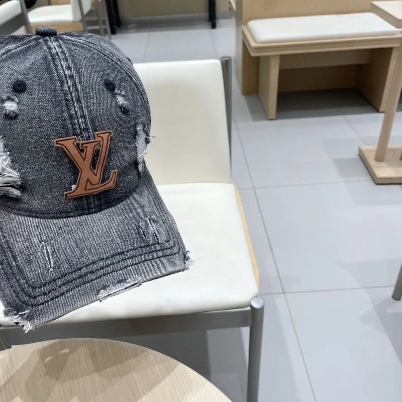 Louis Vuitton Caps Efficient 258176