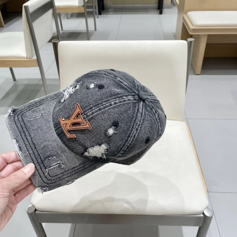 Louis Vuitton Caps Efficient 258176