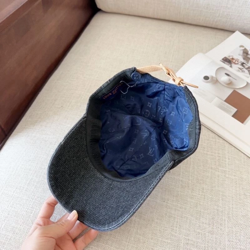 GoodFit Louis Vuitton Caps 258180