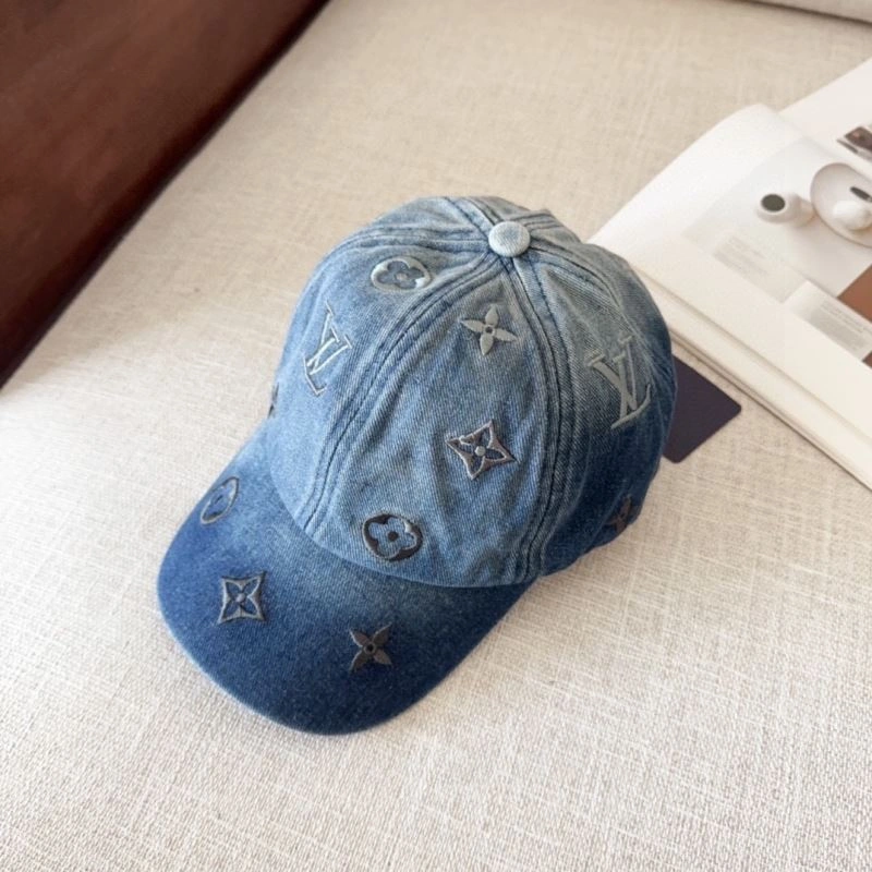 Colorful Louis Vuitton Caps 258177
