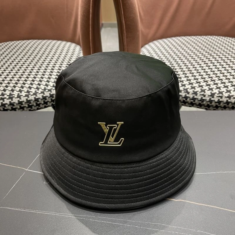 Louis Vuitton Caps Practical 258183