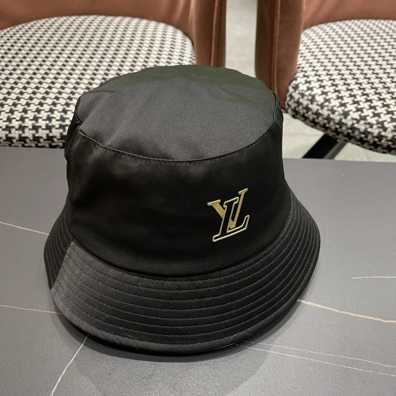 Louis Vuitton Caps Practical 258183