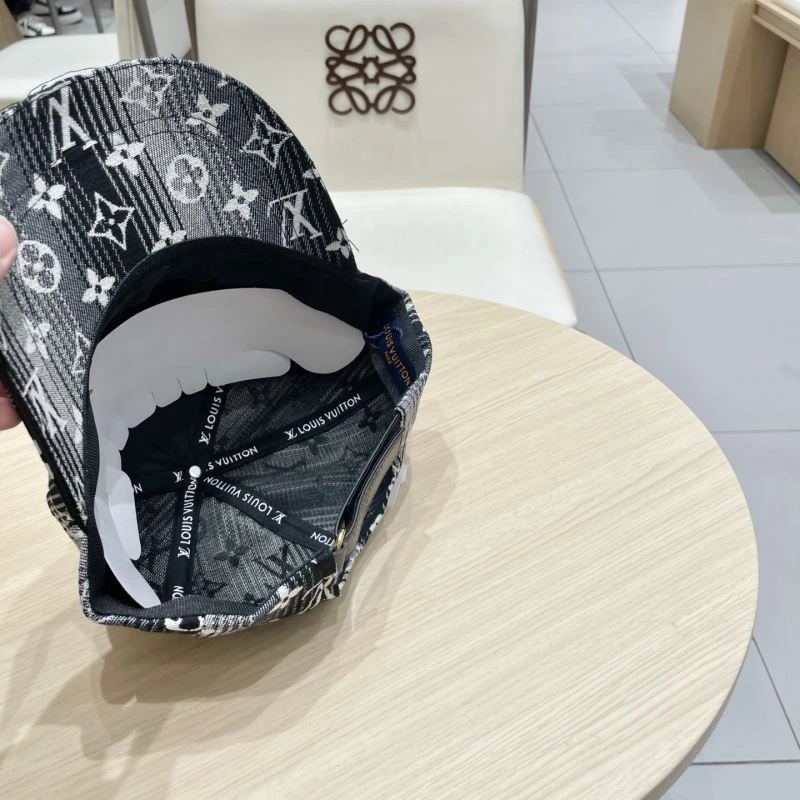Louis Vuitton Caps Packable 258167