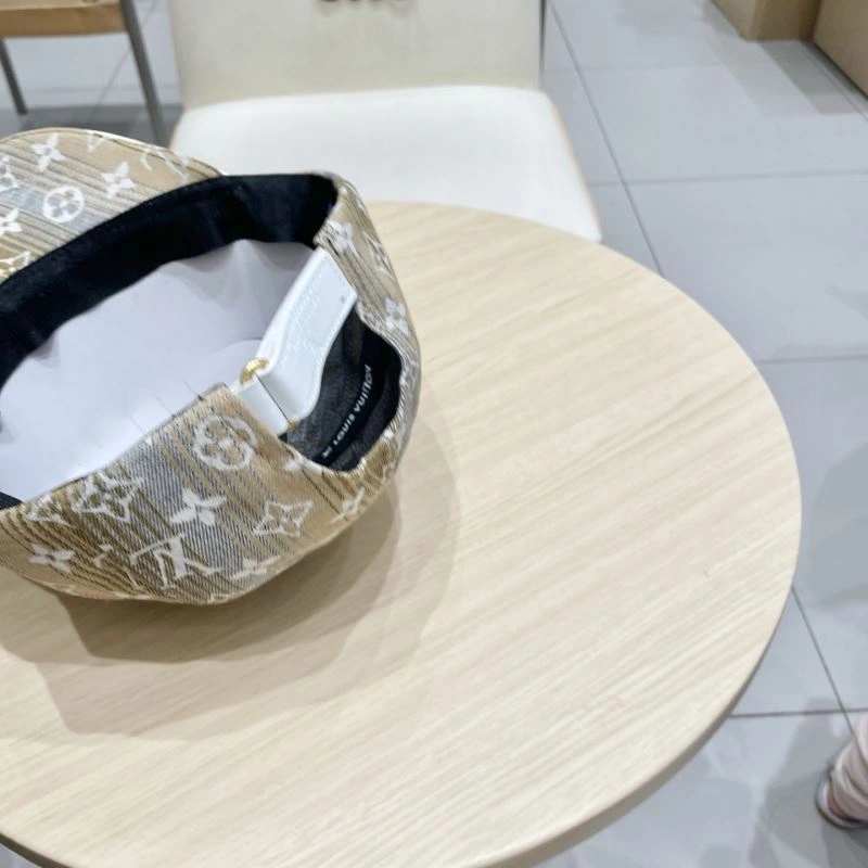 WrinkleFree Louis Vuitton Caps 258181