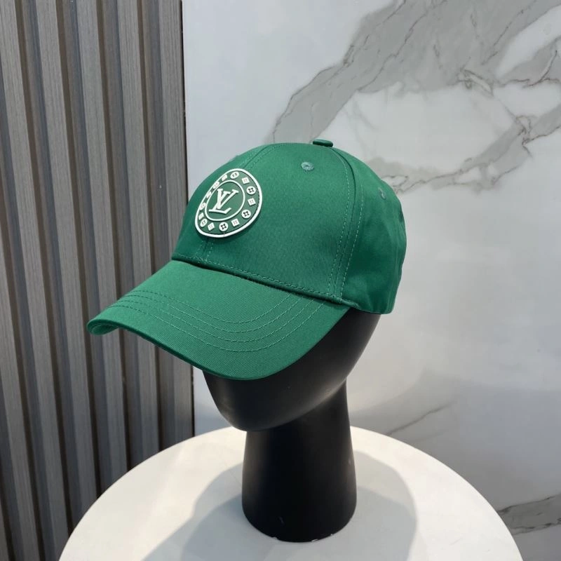 Louis Vuitton Caps Refined 258154