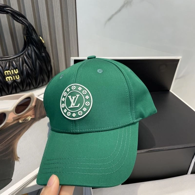 Louis Vuitton Caps Refined 258154
