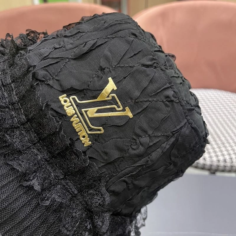Louis Vuitton Caps Durable 258152
