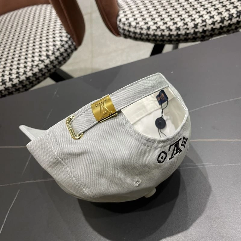 Louis Vuitton Caps Vibrant 258145