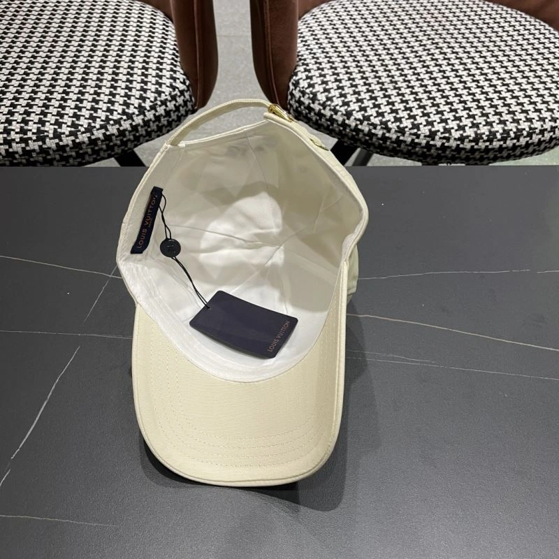 Louis Vuitton Caps Soft 258140