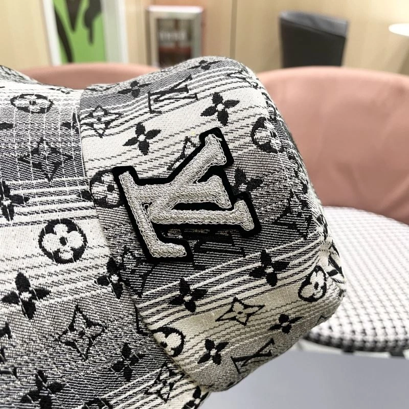 Comfortable Louis Vuitton Caps 258129